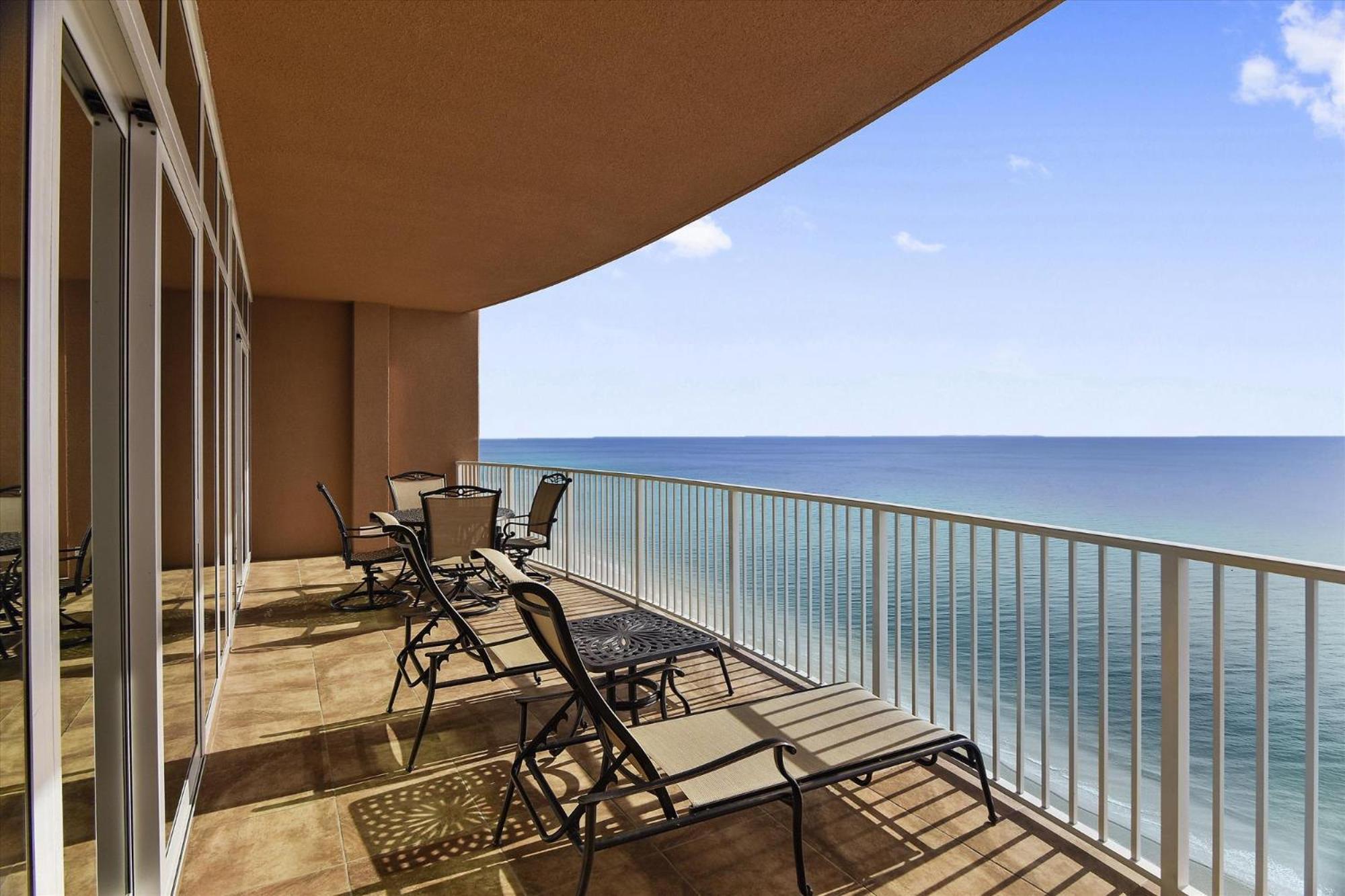 Phoenix Gulf Shores Unit 1702 객실 사진